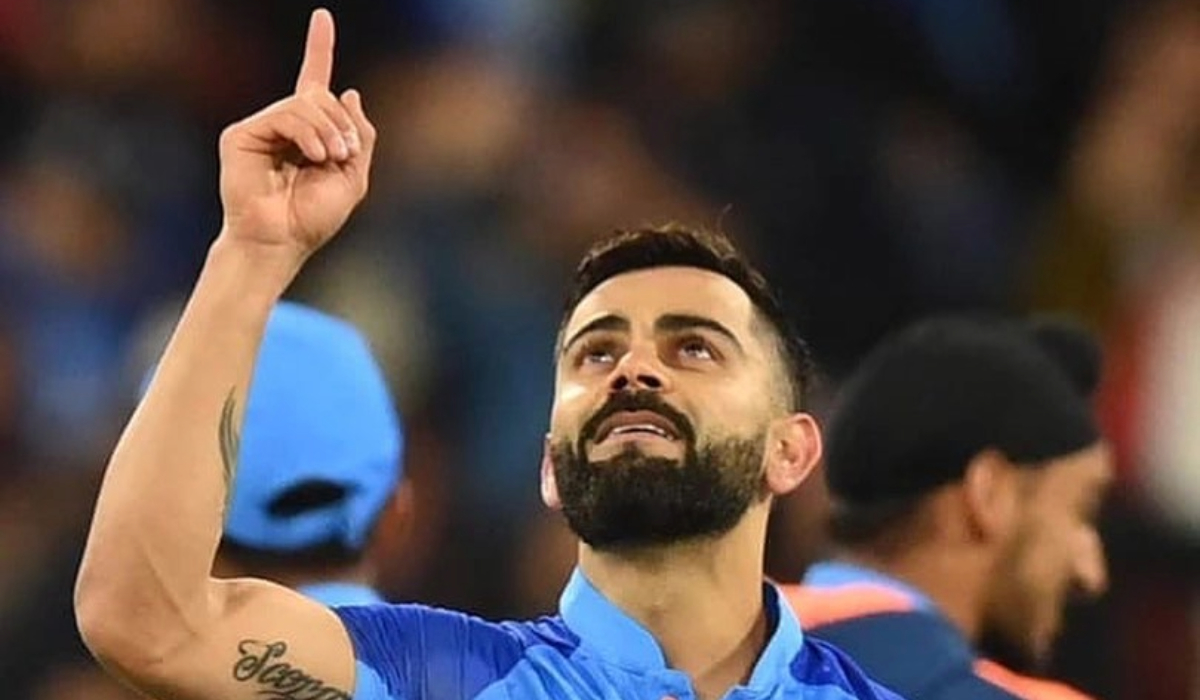 Kohli joins elite club with 9,000 runs in Test cricket