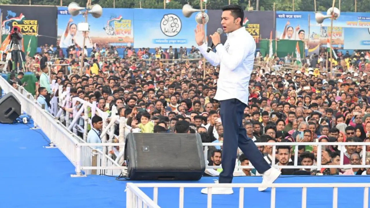 Abhishek Banerjee likens BJP to a snake, calls for electoral defeat in Bengal