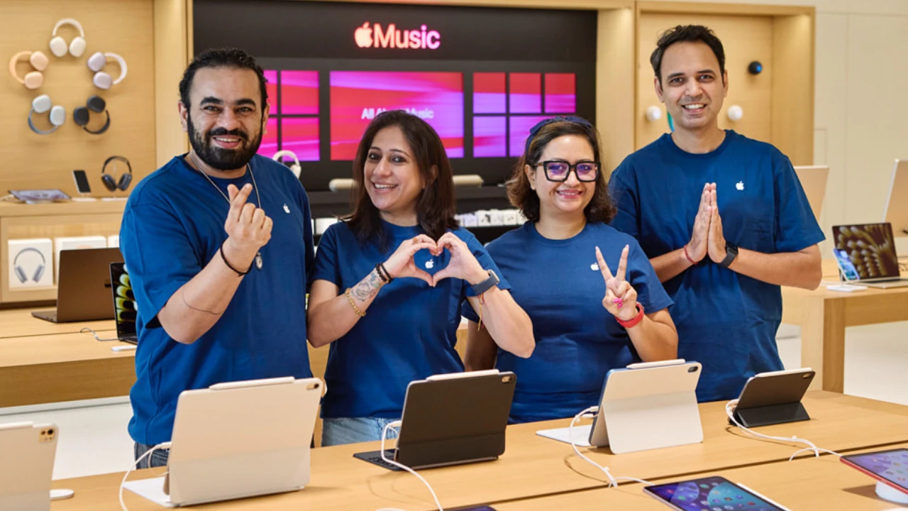Apple Opens Second Mumbai Store in Borivali