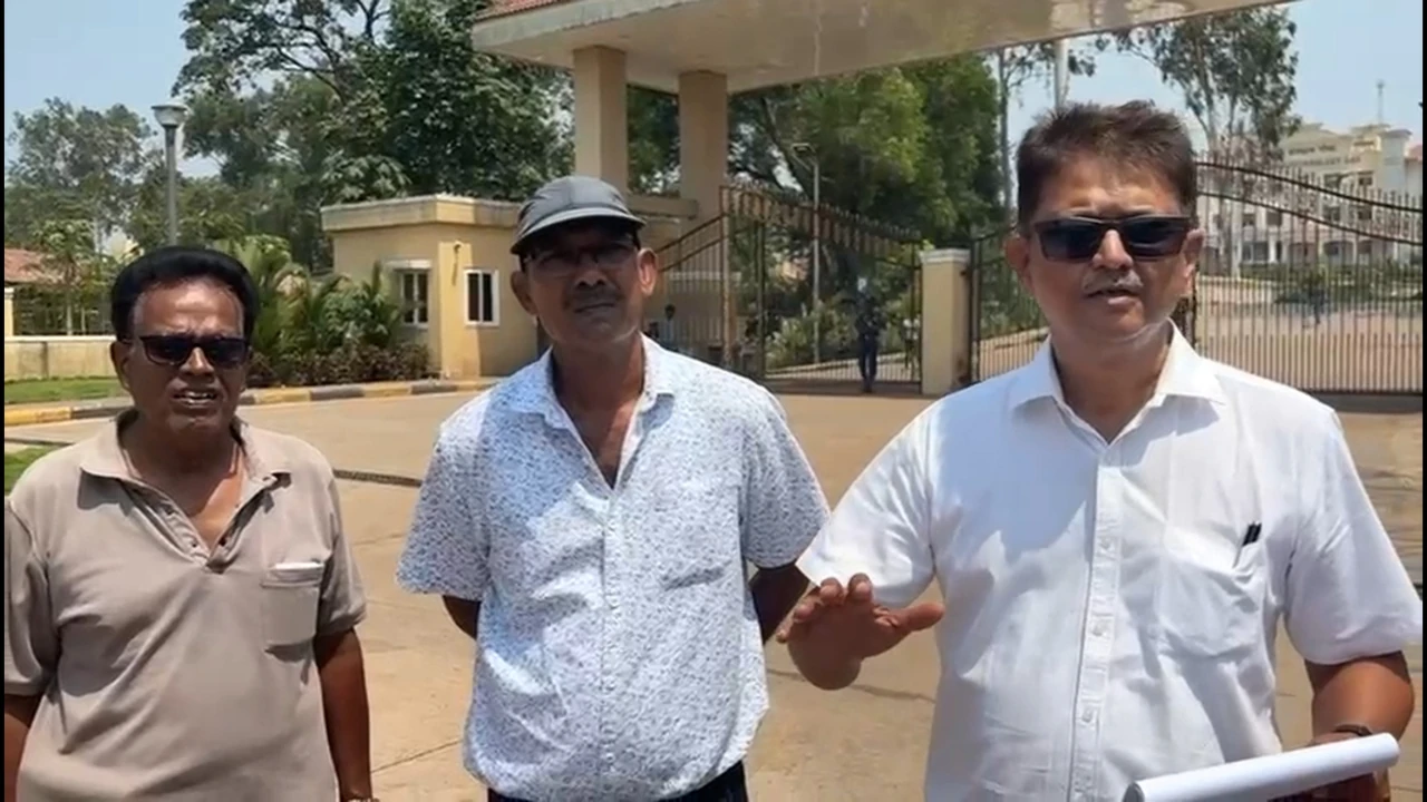 Drainage Design on NH66 in Cuncolim Questioned by Elvis Gomes