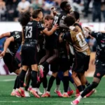 Canada beat South Africa to reach World Cup last 16