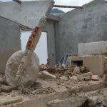 Philippines Hit by 7.8 Quake, Tsunami Warnings Issued