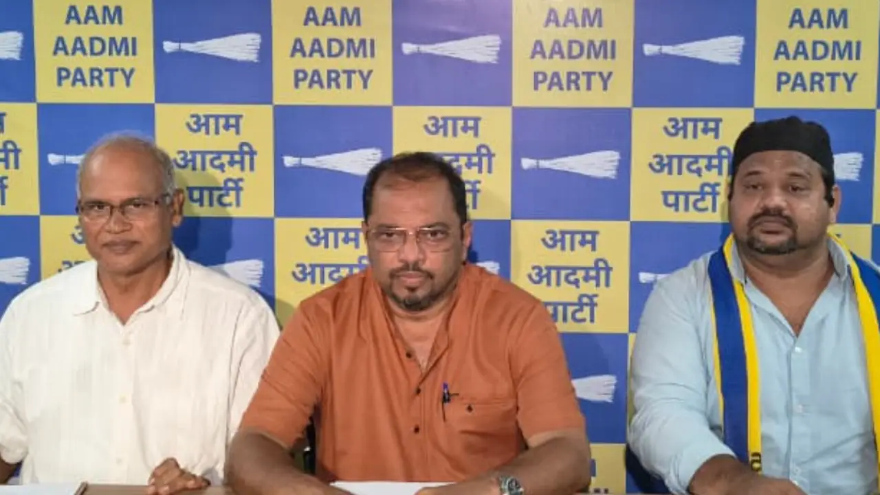 AAP Minority Wing leaders James Fernandes, Gerson Gomes and Sarfaraz Ankalgi address a press conference in Margao demanding a Minority Commission in Goa.