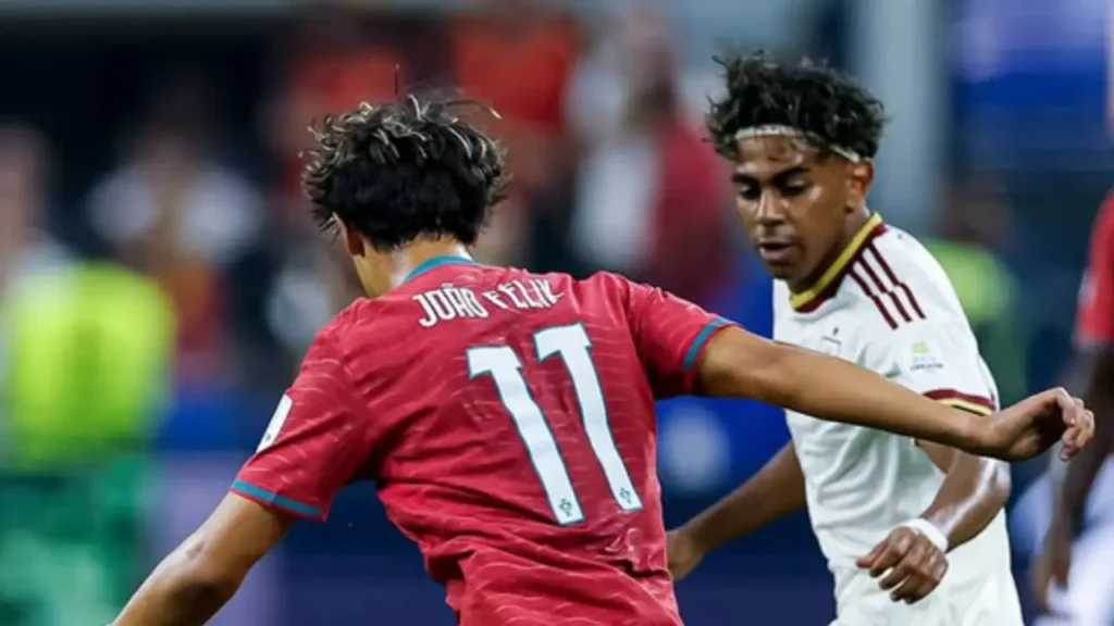 João Félix of Portugal challenges Spain’s Lamine Yamal during the Spain vs Portugal World Cup 2026 match.